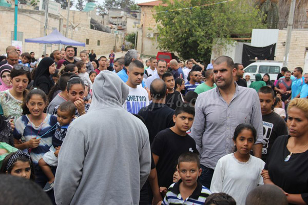  بالصور: جمع من الأهالي يستقبلون الفوج الأول من حجاج مدينتي اللد والرملة 